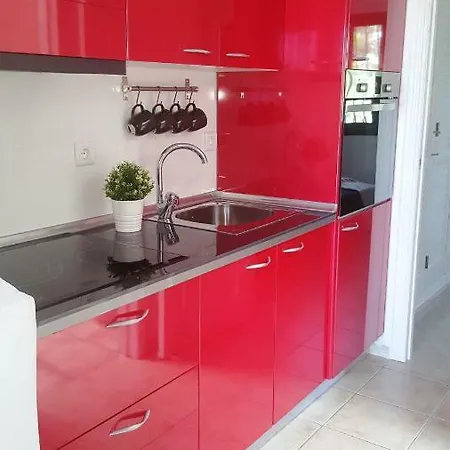 Apartament Lovely *